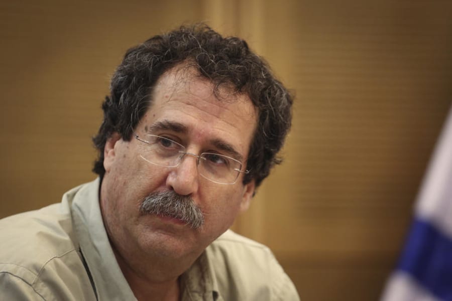 Professor Dan Ben-David, seen during a Knesset committee discussion on how to encourage young Israelis from immigrating to other countries, June 25, 2014. (Photo: Hadas Parush/Flash90)