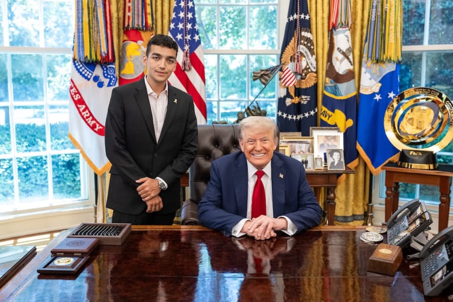 US President Donald Trump hosts American-Israeli freed hostage Edan Alexander at the White House in Washington, July 3, 2025. (Photo: White House)