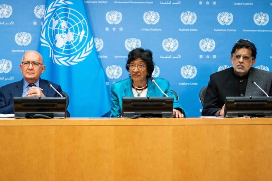 Mitglieder der Unabhängigen Internationalen Untersuchungskommission der Vereinten Nationen für das besetzte palästinensische Gebiet, einschließlich Ostjerusalem, und in Israel, Navanethem Pillay, Miloon Kothari und Chris Sidoti, nehmen an einer Pressekonferenz im Hauptquartier der Vereinten Nationen in New York am 27. Oktober 2022 teil. (Foto: REUTERS/Eduardo Munoz)