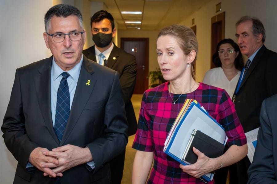 Israeli Foreign Minister Gideon Sa'ar and EU foreign policy chief Kaja Kallas in Brussels, July 15, 2025. (Photo: Gideon Sa'ar/X)