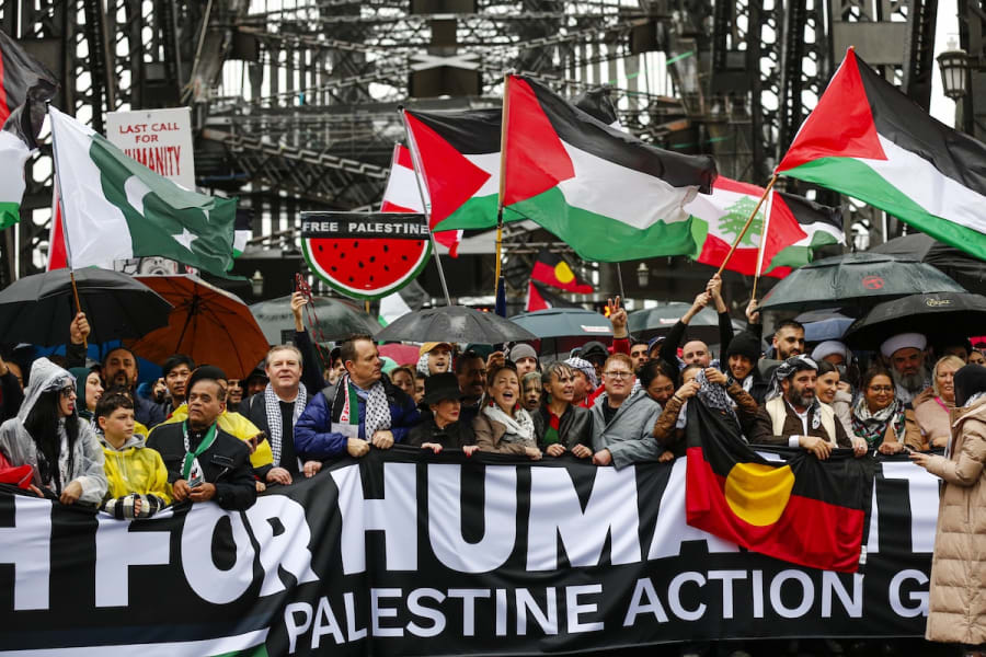 Thousands of anti-Israel protesters march across the Sydney Harbour Bridge, August 3, 2025. (Photo: Ye Myo Khant / SOPA Images via Reuters)