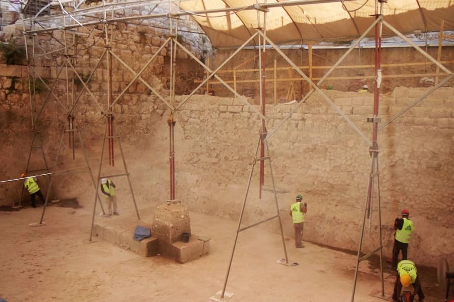Remains of an ancient dam discovered in Jerusalem (Photo: Israel Antiquities Authority)