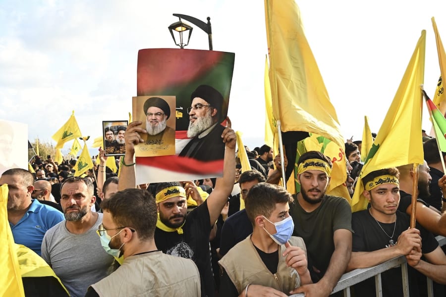 Thousands of people gather at the Raouche seafront to mark the first anniversary of Hezbollah leaders Hassan Nasrallah and Hashem Safieddine's deaths in Israeli attacks, in Beirut, Lebanon, September 25, 2025. (Photo: Fadel Itani/NurPhoto)