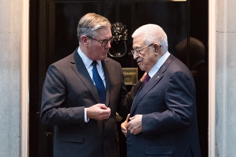 British Prime Minister Keir Starmer welcomes Palestinian Authority President Mahmoud Abbas outside 10 Downing Street ahead of their meeting in London, United Kingdom, September 8, 2025. (Photo: WIktor Szymanowicz/NurPhoto)