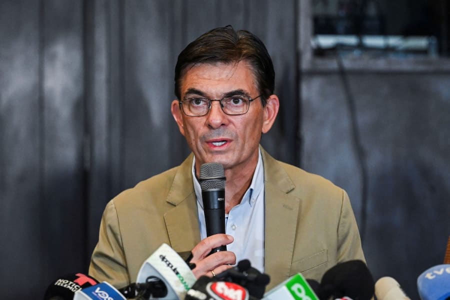 Centrist senator Rodrigo Paz of the Christian Democratic Party (PDC) attends a press conference following his victory in Bolivia's presidential runoff, in La Paz, Bolivia, October 20, 2025. (Photo: REUTERS/Claudia Morales)