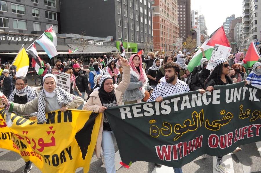 Pro-Palestine demonstrators rally in Manhattan, New York City, condemning Israel's military operations in Gaza, March 30, 2024 (Photo: Jimin Kim / SOPA Images via Reuters)