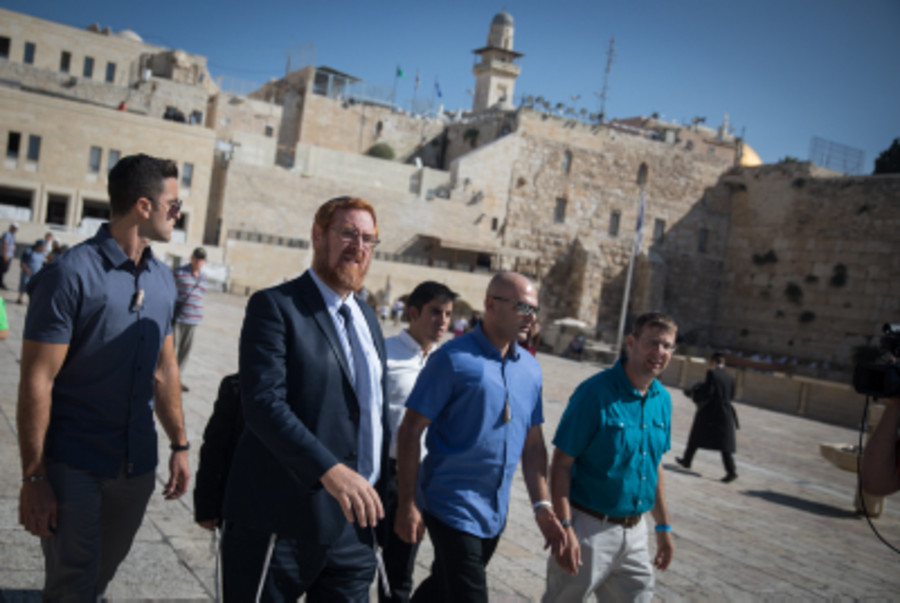 Yehudah Glick at the Western Wall Plaza after visiting the Temple Mount in 2017. (Photo: Hadas Parush/Flash90)
