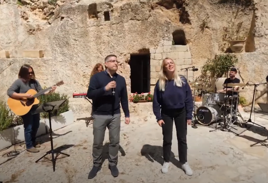 The King of Kings worship team leads praise on Easter Sunday outside the empty grave at the Garden Tomb in Jerusalem during a live streamed service on April 4, 2021. (Photo: screenshot)