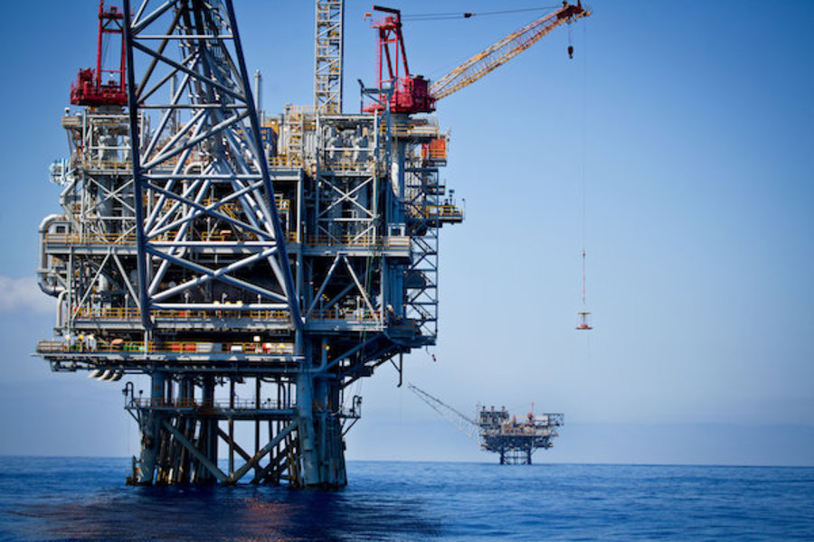 An aerial view of the Tamar gas processing rig 24 km off the Israeli southern coast of Ashkelon. (Photo: Moshe Shai/Flash90)