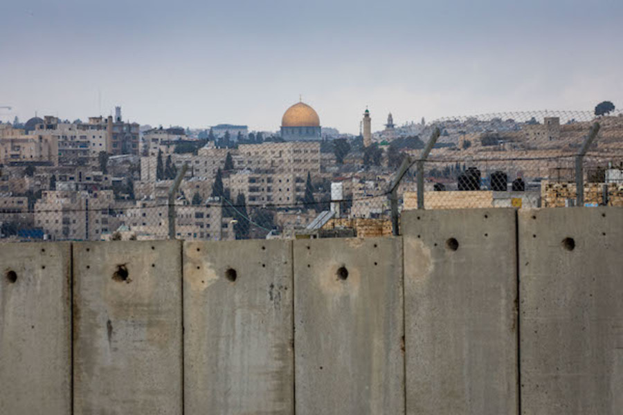 View of the separation wall and the Al-Aqsa compound in the background on February 2, 2020. (Photo: Olivier Fitoussi/Flash90)