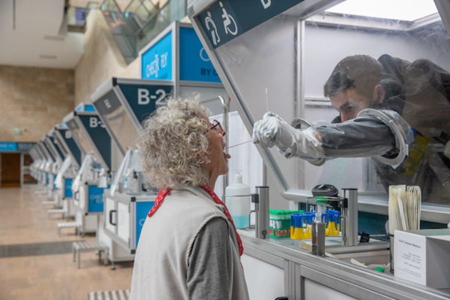 A technician collects nasal swab samples for COVID-19 at the coronavirus lab at the Ben-Gurion International Airport on February 28, 2021. (Photo: Yossi Aloni/Flash90)