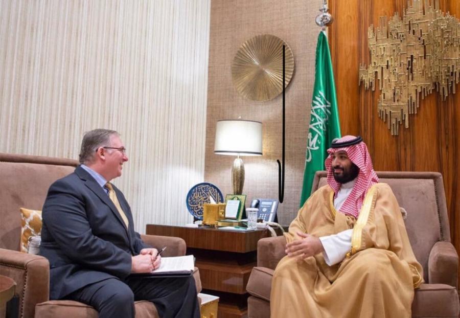 Saudi Crown Prince Mohammed bin Salman (right) welcomes Joel C. Rosenberg at the Royal Court in Jeddah, Saudi Arabia (Photo: ALL ISRAEL NEWS)