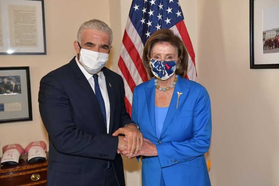 Israeli Foreign Minister Yair Lapid meets with U.S. House Speaker Nancy Pelosi in Washington, Oct. 12, 2021. (Photo: Shlomi Amsalem/GPO)