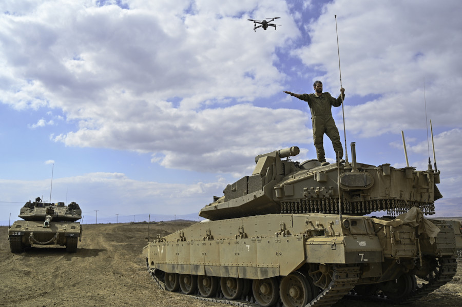 Israeli soldiers from the Armored Corps take part in a military exercise with drones in the Golan Heights, Oct. 18, 2021. (Photo: Michael Giladi/Flash90)