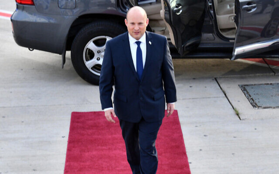 Israeli Prime Minister Naftali Bennett boards a plane at Ben-Gurion International Airport for the United Arab Emirates, Dec. 12, 2021. (Photo: Haim Zach/GPO)