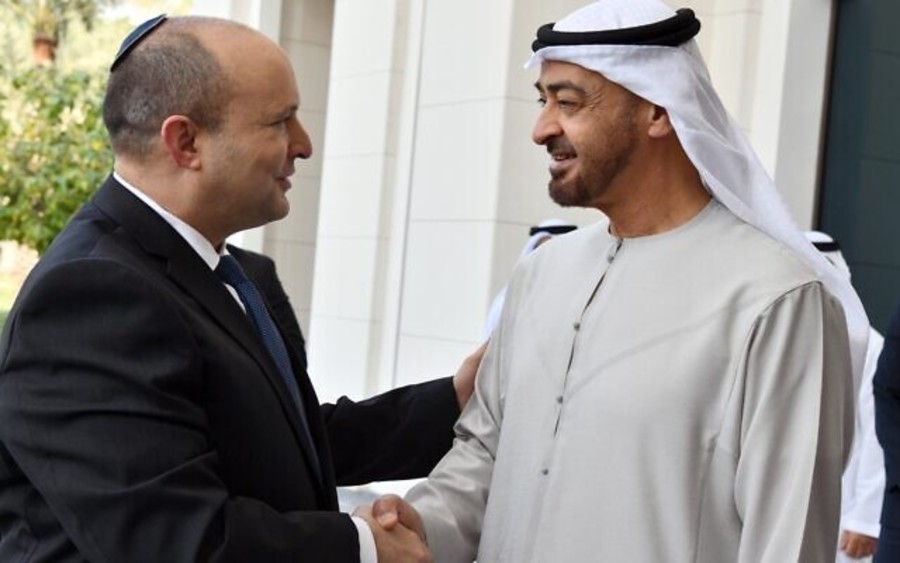 Israeli Prime Minister Naftali Bennett meets with UAE Crown Prince Mohammed bin Zayed Al Nahyan in the latter's Abu Dhabi palace on Dec. 13, 2021. (Photo: Haim Zach/GPO)