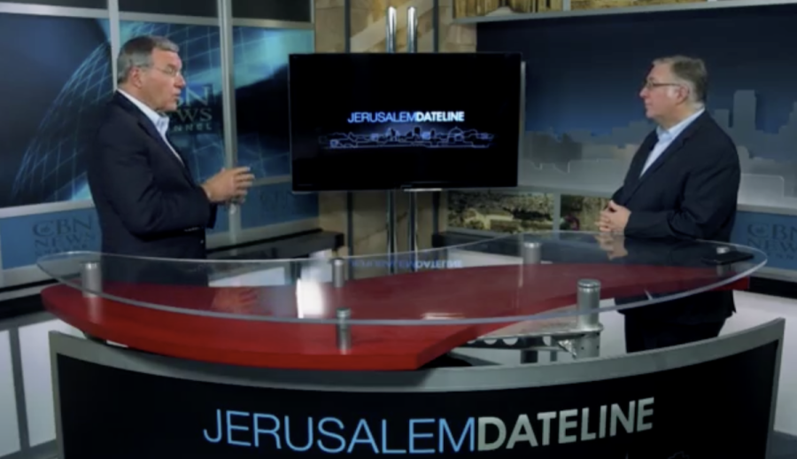Joel C. Rosenberg interviews CBN Middle East Bureau Chief Chris Mitchell (Photo: Screenshot)
