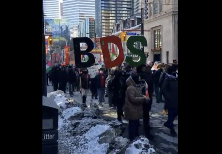 Anti-Israel protest in Toronto (Photo: Screenshot)