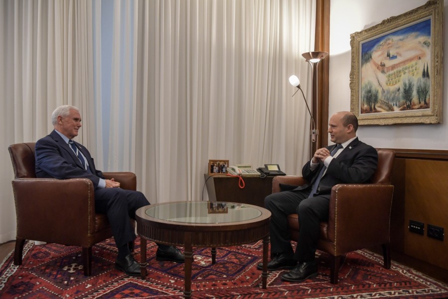 Israeli Prime Minister Naftali Bennett with former U.S. Vice President Mike Pence at the Prime Minister's Office in Jerusalem, Mar. 8, 2022 (Photo: Koby Gideon/GPO)