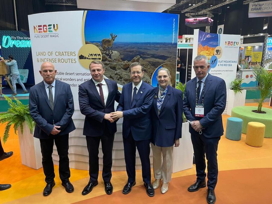 From left to right, Tourism Minister Director-General Dani Shahar, Minister of Tourism Yoel Razvozov, President Isaac Herzog and his wife Michal, Ortra CEO Lior Gelfand. (Photo courtesy)