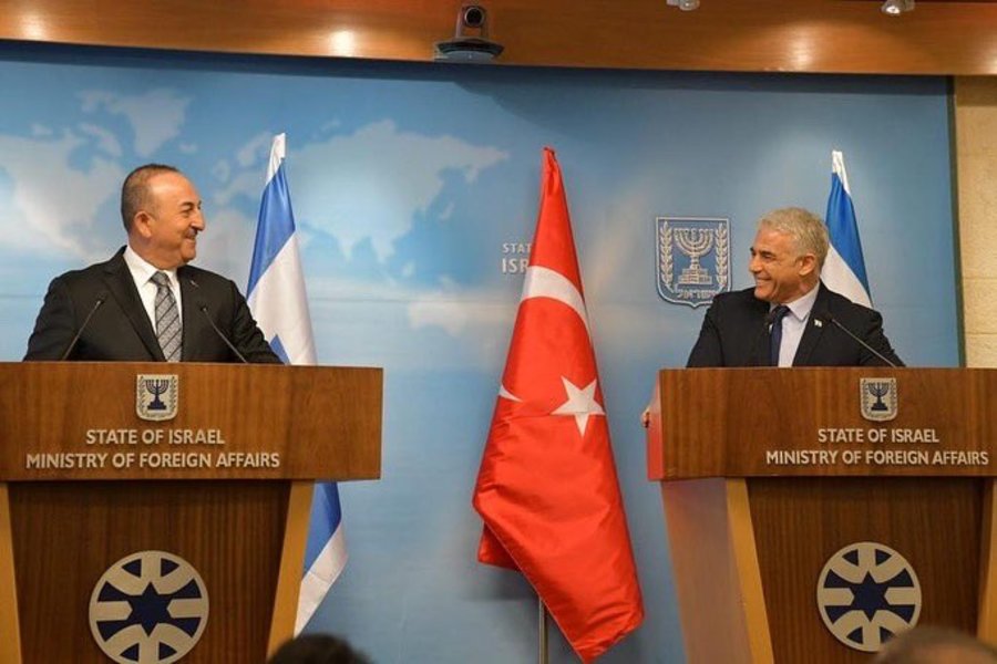 Turkish Foreign Minister Mevlüt Çavuşoğlu and Israeli Foreign Minister at a joint press conference in Jerusalem, May 25, 2022 (Photo: Yair Lapid's Twitter feed)