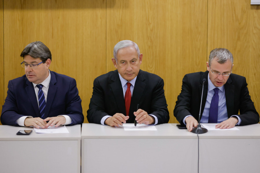 Opposition leader and head of the Likud party, Benjamin Netanyahu, at a Likud party meeting at the Knesset in Jerusalem, May 30, 2022. (Photo: Olivier Fitoussi/Flash90)