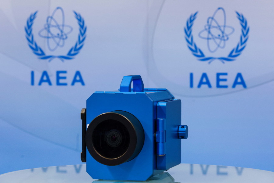 A surveillance camera is displayed during a news conference in Vienna, Austria about developments related to the IAEA's monitoring and verification work in Iran, June 9, 2022. (Photo: Reuters/Lisa Leutner)