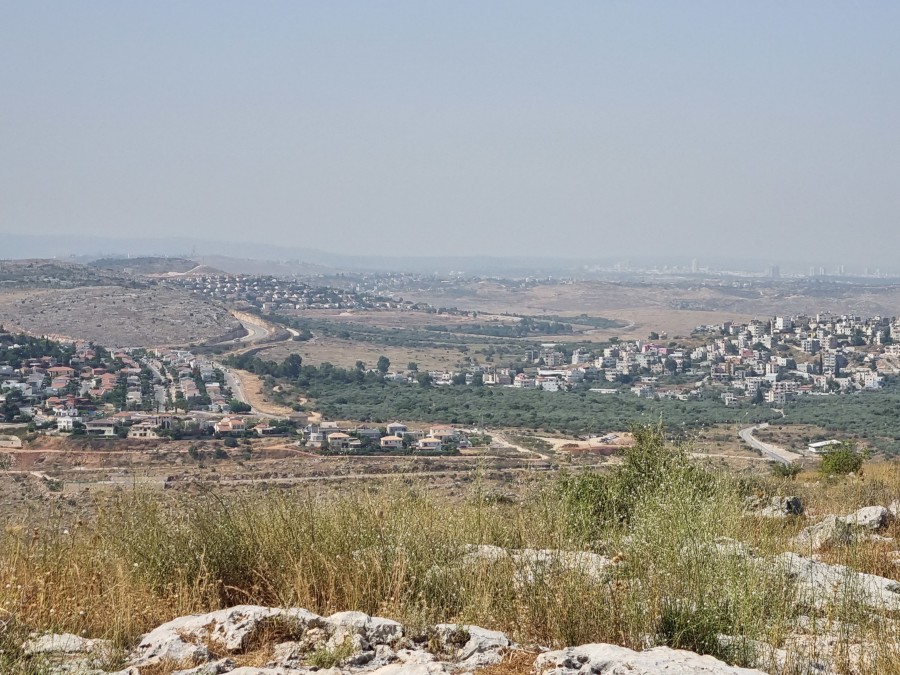 A view of Jewish settlements in Samaria (Photo: ALL ISRAEL NEWS)