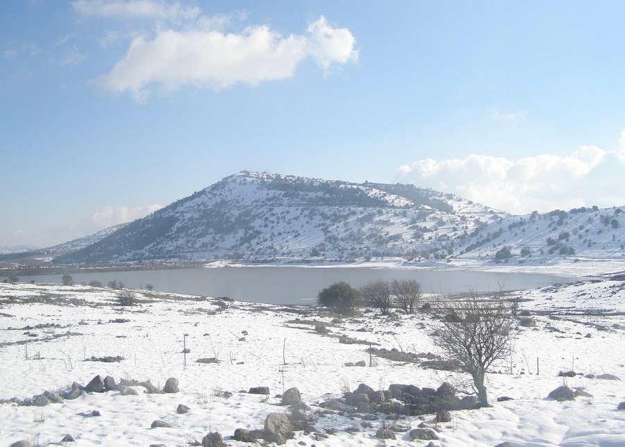 Mt. Bental – north view (Photo: Onn Lahav/Wikimedia Commons)