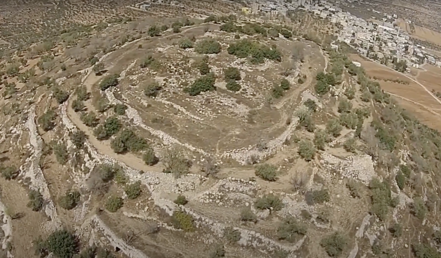 Ruins of the Khirbet el-Qutt village (Photo: Screenshot)