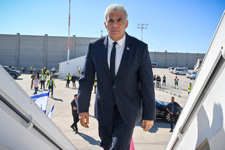 Israeli Prime Minister Yair Lapid departs for a diplomatic visit to Berlin, Sept. 11, 2022 (Photo: Koby Gideon/GPO)