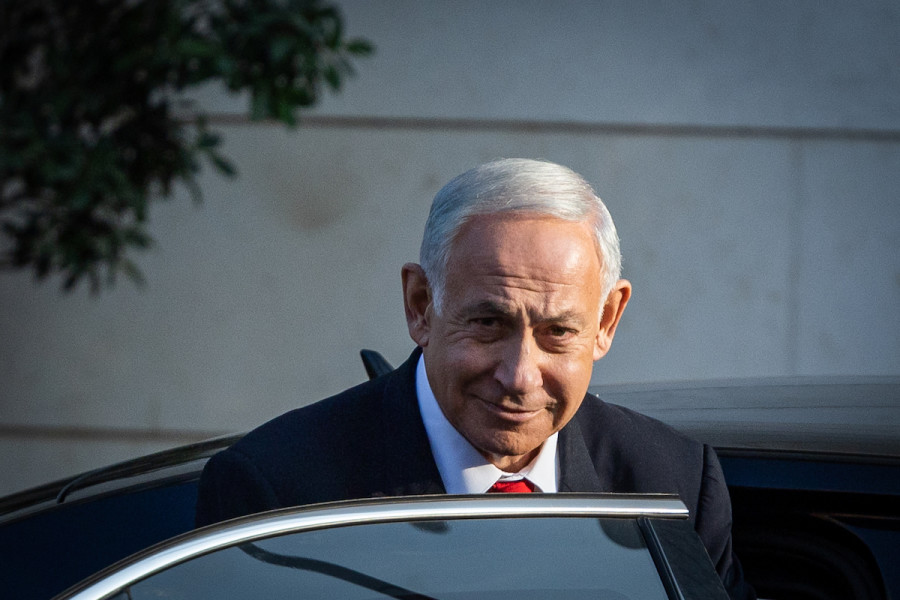 Likud Head Benjamin Netanyahu seen after coalition talks with Shas Chairman Aryeh Deri and Religious Zionism party Head Bezalel Smotrich outside a hotel in Jerusalem, Dec. 5, 2022. (Photo: Yonatan Sindel/Flash90)