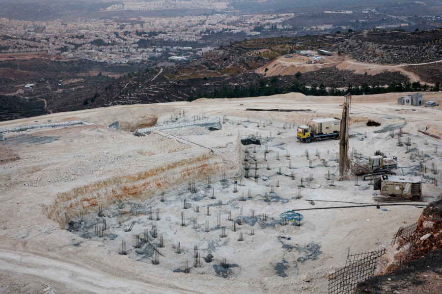 Construction works for a new neighborhood in Neve Daniel, in the West Bank, October 24, 2021. Photo by Gershon Elinson/Flash90