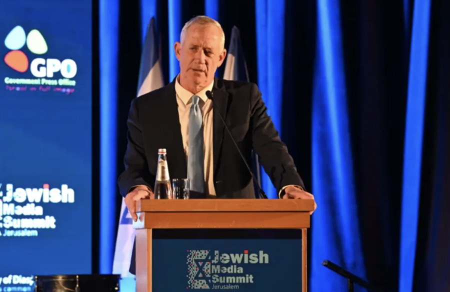 Israeli Defense Minister Benny Gantz speaks at the annual Jewish Media Summit, Jerusalem, Dec. 19, 2022.
(Photo: Ariel Hermoni/Defense Ministry)