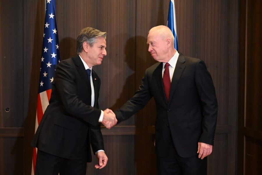 Israeli Defense Minister Gallant meets with US Secretary of State Antony Blinken, Jan 31, 2023 (Photo: Ariel Hermoni/IMoD)