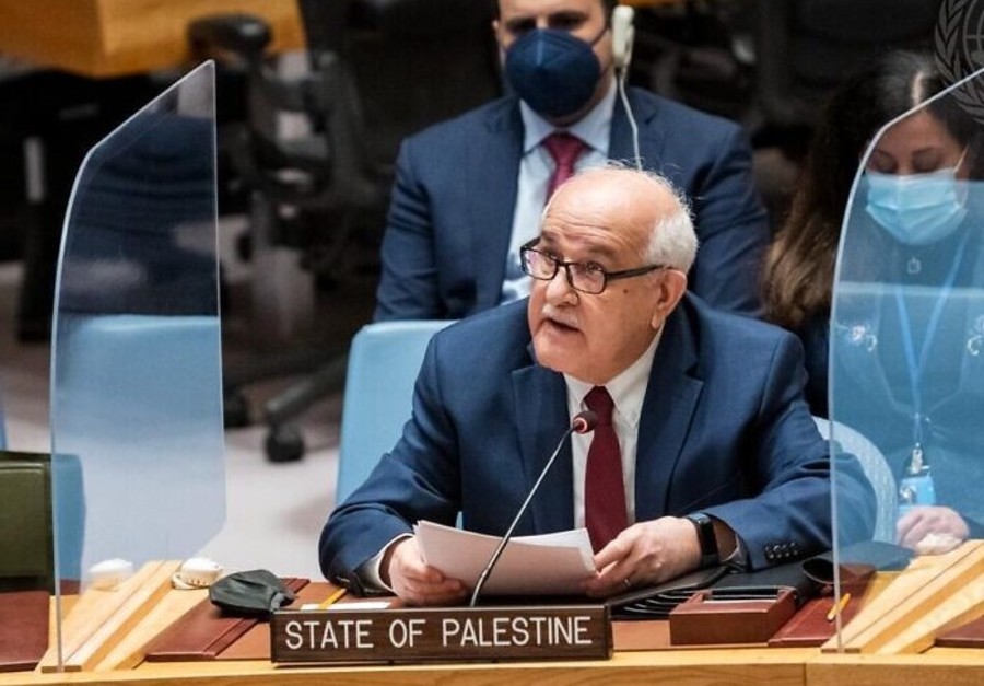 Palestinian envoy to the UN Riyad Mansour addresses the Security Council meeting on the situation in the Middle East, Apr. 25, 2022. (Photo: Mark Garten/UN)