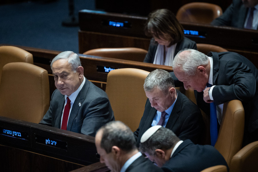 Israeli Prime Minister Benjamin Netanyahu with Justice Minister Yariv Levin and Minister of Agriculture Avi Dichter during a vote in the Knesset assembly hall in Jerusalem, Feb. 15, 2023. (Photo: Yonatan Sindel/Flash90)