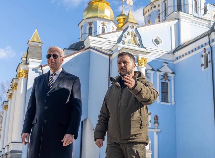 U.S. President Joe Biden meets with Ukrainian President Volodymyr Zelenskyy in Kyiv, Feb. 20, 2023 (Photo: Joe Biden/Twitter)