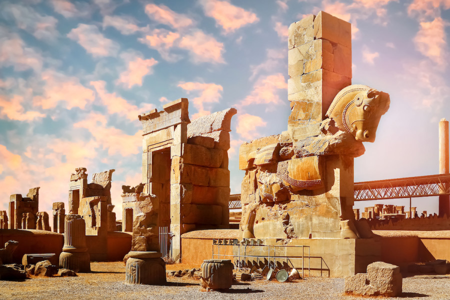 The ancient Persian symbol of victory in Persepolis, capital of the ancient Achaemenid kingdom in Iran. (Photo: Shutterstock)