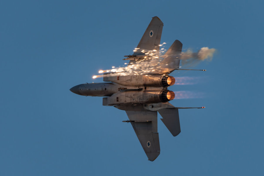 A graduation ceremony for soldiers who have completed the IAF Flight Course, at the Hatzerim Air Base in the Negev desert, June 27, 2019. Photo by Mila Aviv/Flash90