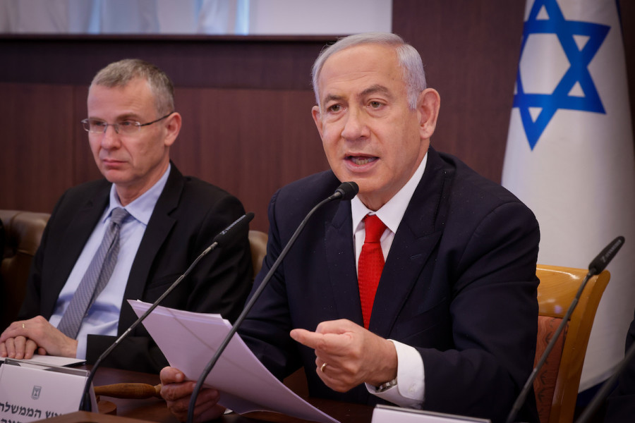 Israeli Prime Minister Benjamin Netanyahu leads a cabinet at the Prime Minister's Office in Jerusalem, Mar. 5, 2023. (Photo: Marc Israel Sellem/POOL)