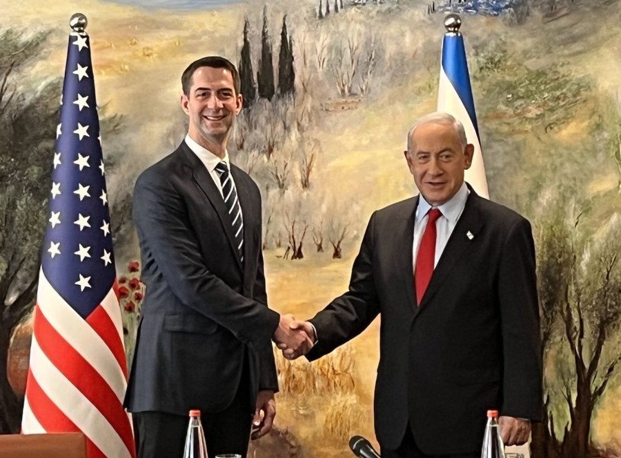 U.S. Senator Tom Cotton meets with Israeli Prime Minister Benjamin Netanyahu in Jerusalem, Feb. 22, 2023 (Photo: Tom Cotton/Twitter)
