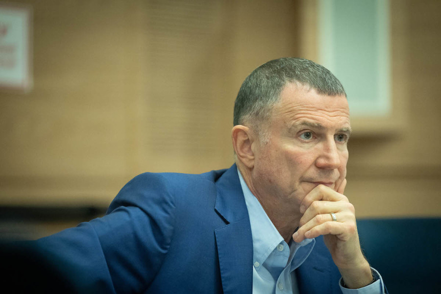 Committee Chairman Yuli Edelstein leads a Defense and Foreign Affairs Committee meeting at the Knesset in Jerusalem, Feb. 12, 2023. (Photo: Yonatan Sindel/Flash90)