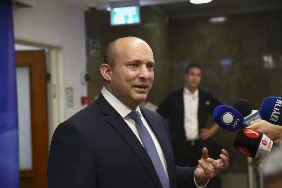 Then-alternate Prime Minister Naftali Bennett arrives at a Cabinet meeting at the Prime Minister's Office in Jerusalem, Oct. 23, 2022. (Photo: Alex Kolomoisky/POOL)