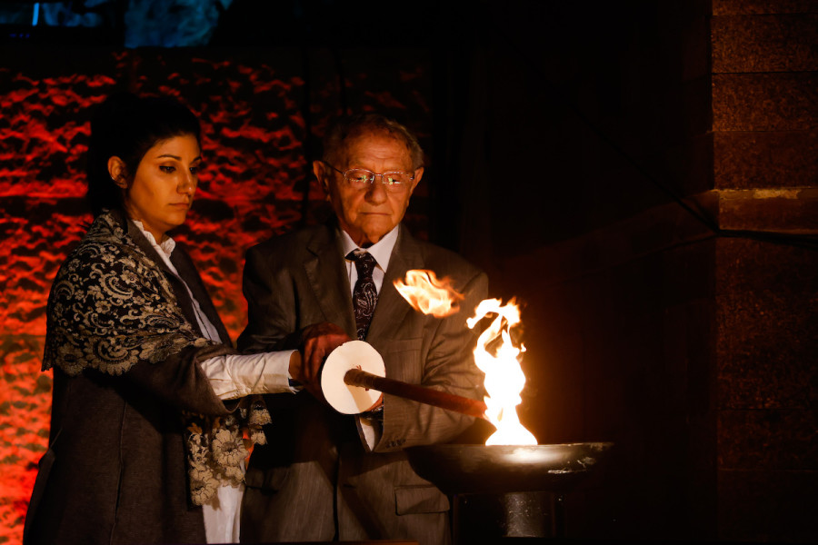 A ceremony held at the Yad Vashem Holocaust Memorial Museum in Jerusalem, as Israel marks annual Holocaust Remembrance Day, Apr. 27, 2022. (Photo: Olivier Fitoussi/Flash90)