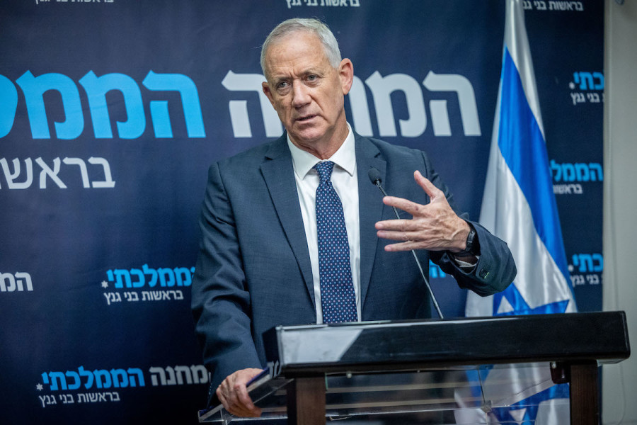 Leader of the National Unity Party, Benny Gantz speaks during a faction meeting at the Knesset in Jerusalem, April 19, 2023. (Photo: Yonatan SIndel/Flash90)