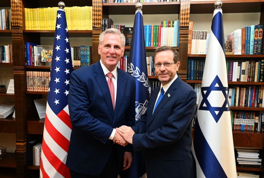 Israeli President Isaac Herzog hosts US Speaker of the House of Representatives Kevin McCarthy, May 1, 2023 (Photo: Haim Zach/GPO)