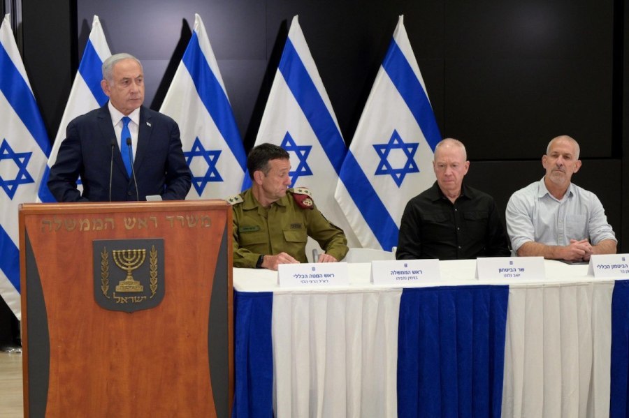 Israeli Prime Minister Benjamin Netanyahu issues a statement regarding Operation Shield and Arrow alongside IDF Chief of Staff Herzi Halevy, Defense Minister Yoav Gallant and Shin Bet Director Ronen Bar, May 9, 2023 (Photo: Avi Ohayon/GPO)