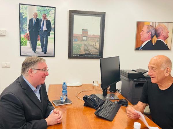 Joel C. Rosenberg interviews former Israeli Prime Minister Ehud Olmert (Photo: ALL ISRAEL NEWS)