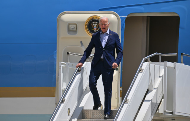 U.S. President Joe Biden arrives at Kirtland Air Force Base on June 11, 2022 in Albuquerque, New Mexico. (Photo: Sam Wasson/Sipa USA/Sipa USA)